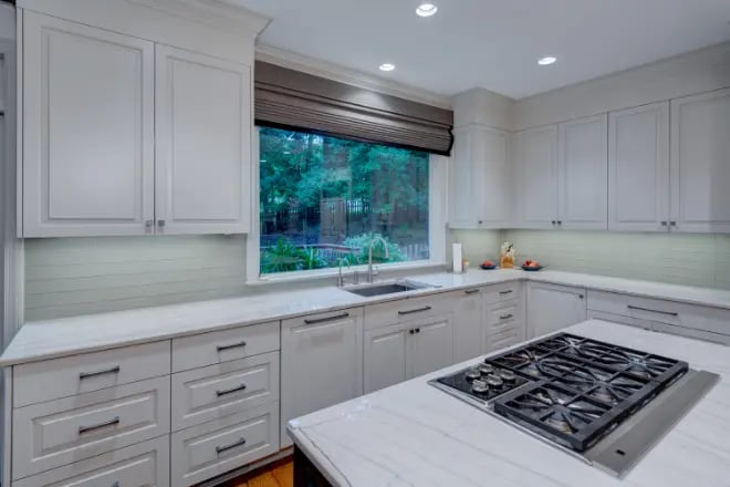 One of the best kitchen layouts is the L-shaped kitchen as seen in this kitchen