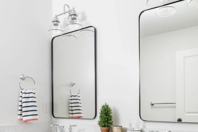 Two mirrors with identical frames