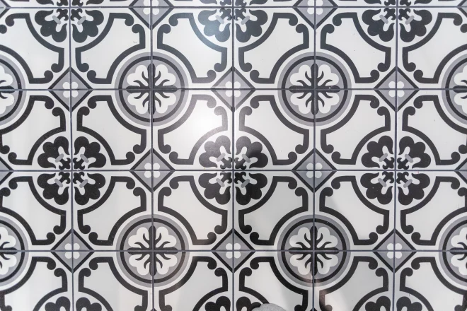 Decorative tiles that can be used for a tub surround