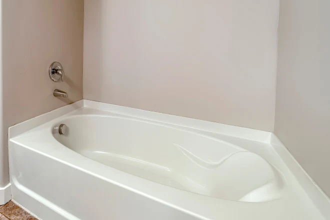 Fiberglass bathtub